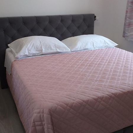 Apartman Karla Lastovo 外观 照片